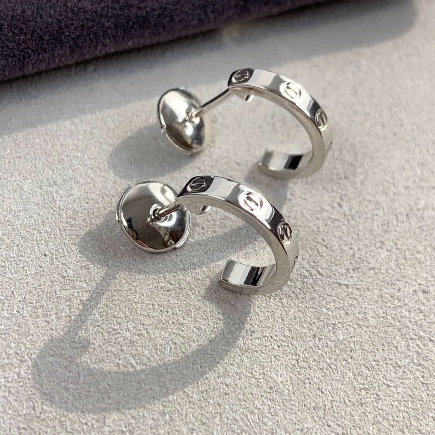 [Luxery]LOVE EARRINGS 2.65MM SILVER