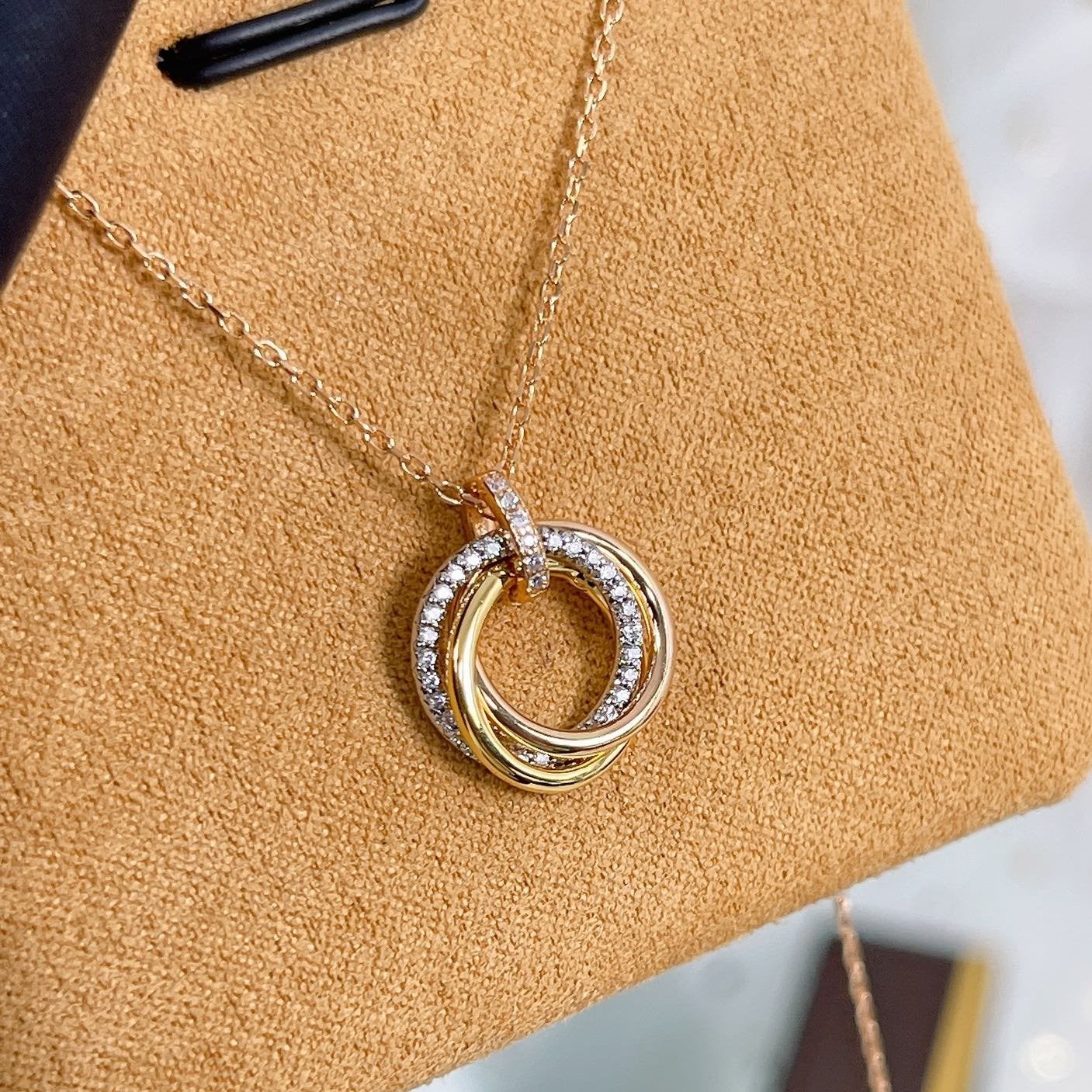 [Luxery]TRINITY NECKLACE SILVER GOLD PINK GOLD DIAMONDS