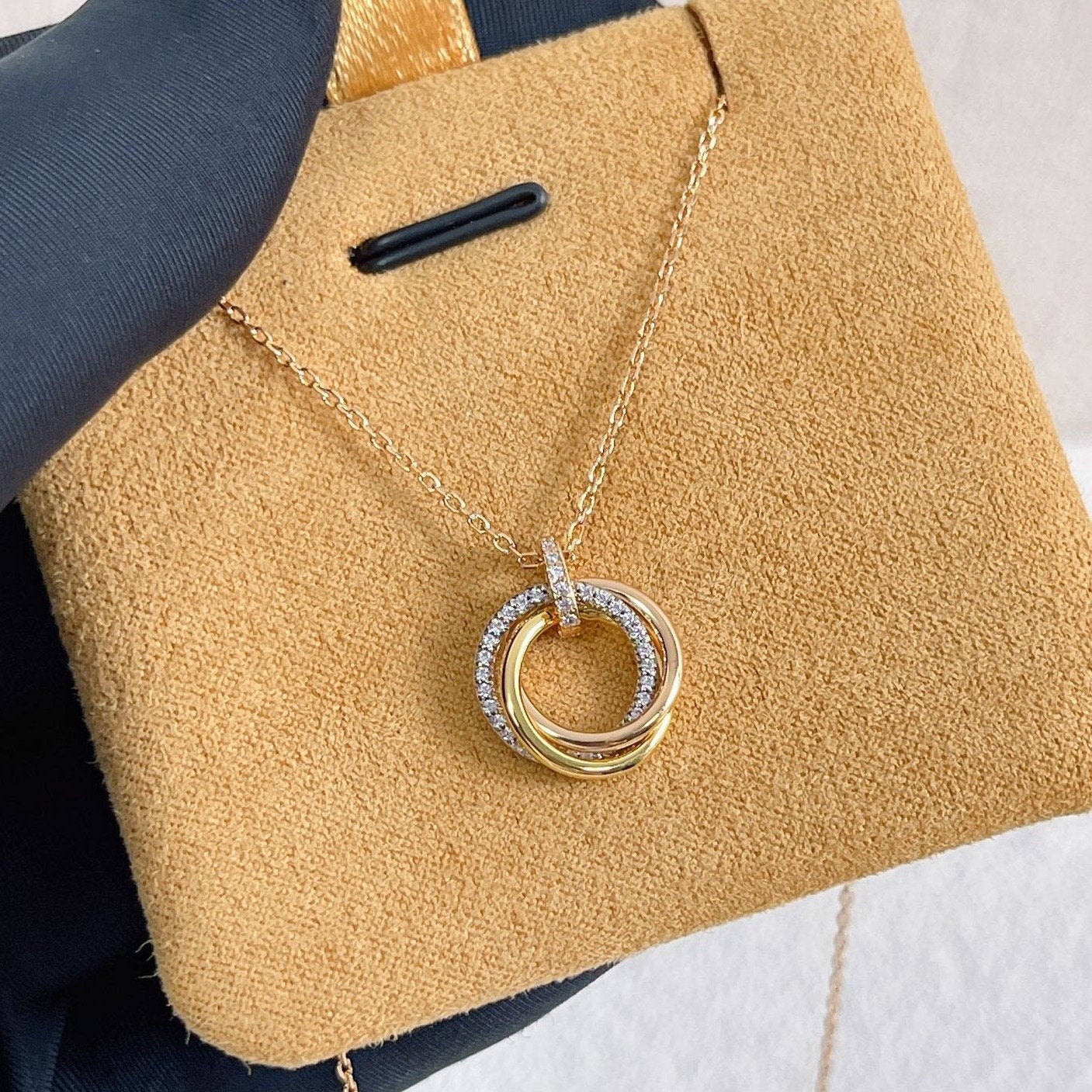 [Luxery]TRINITY NECKLACE SILVER GOLD PINK GOLD DIAMONDS