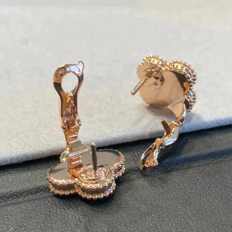 [Luxery]CLOVER MEDIUM 1 MOTIFS GRAY MOP  DIAMOND EARRINGS