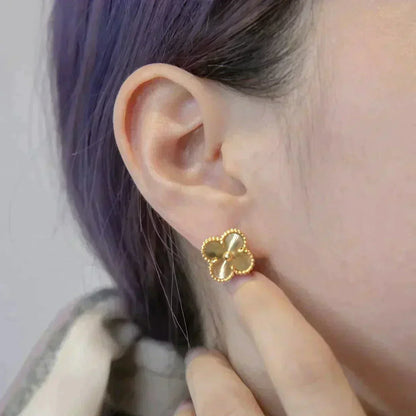 [Luxery]CLOVER MEDIUM 1 MOTIFS LASER EARRINGS