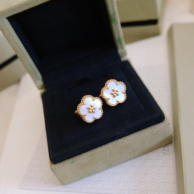 [Luxery]LUCKY PINK GOLD WHITE MOP EARRINGS