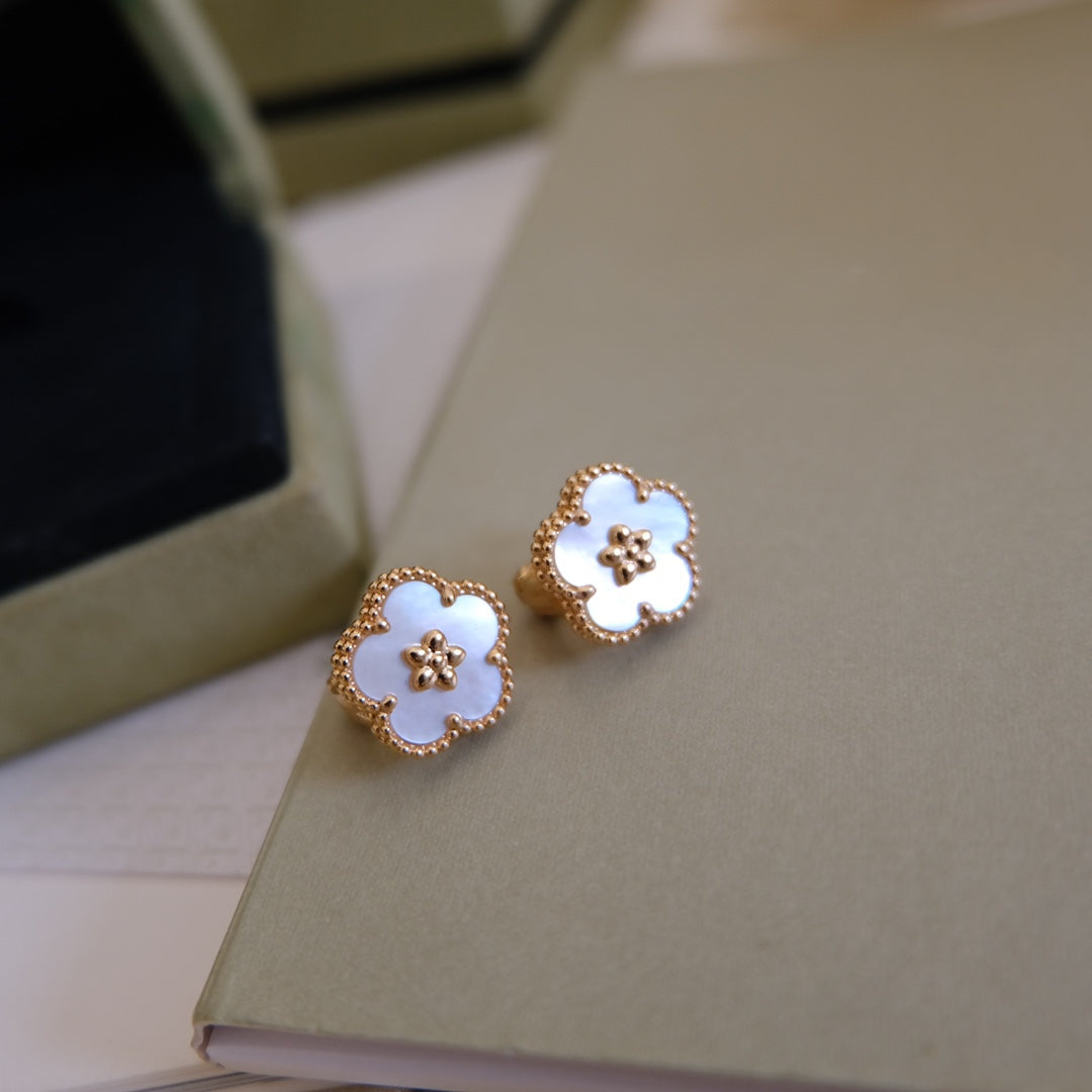 [Luxery]LUCKY PINK GOLD WHITE MOP EARRINGS