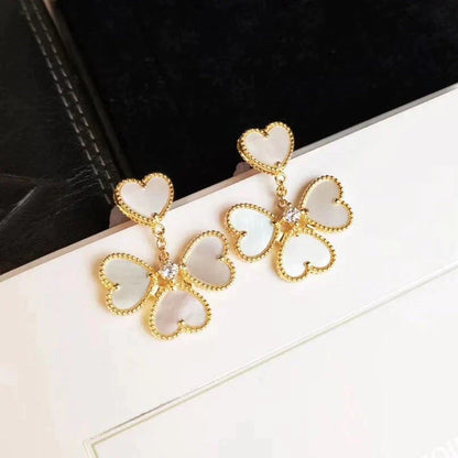[Luxery]CLOVER SWEET WHITE MOP EARRINGS