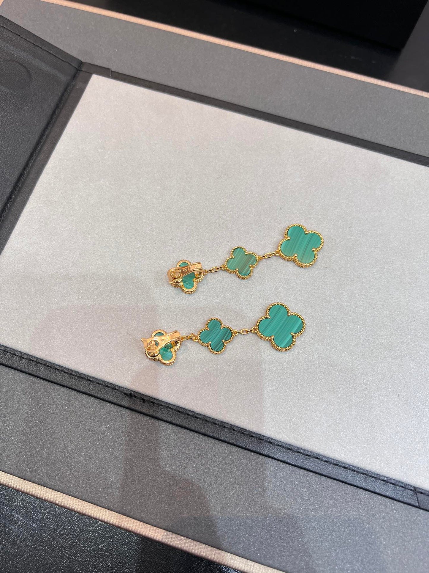 [Luxery]CLOVER MALACHITE 3 MOTIFS GOLD