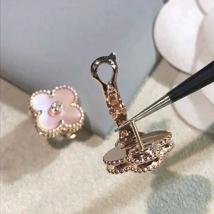 [Luxery]CLOVER MEDIUM 1 MOTIFS  PINK MOP DIAMOND EARRINGS