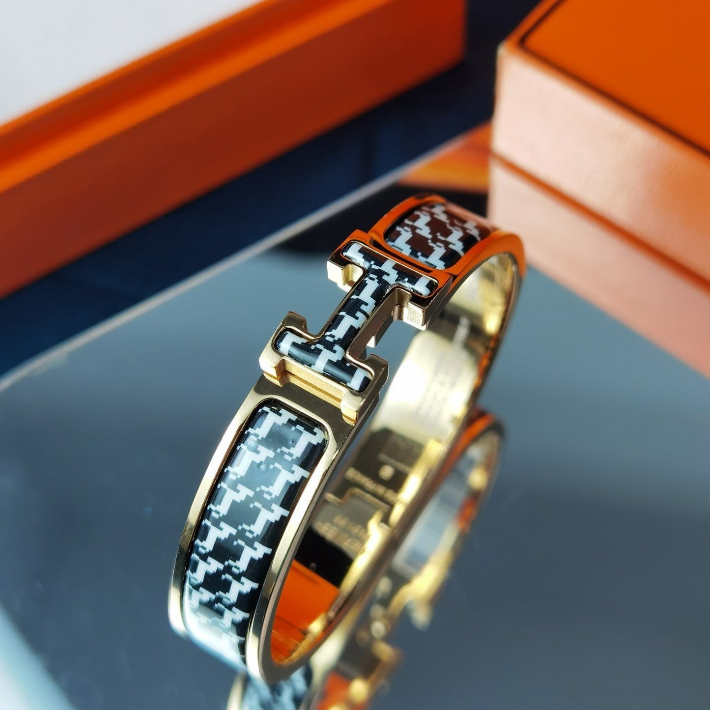 [Luxery]H HORSE BRACELET 12MM