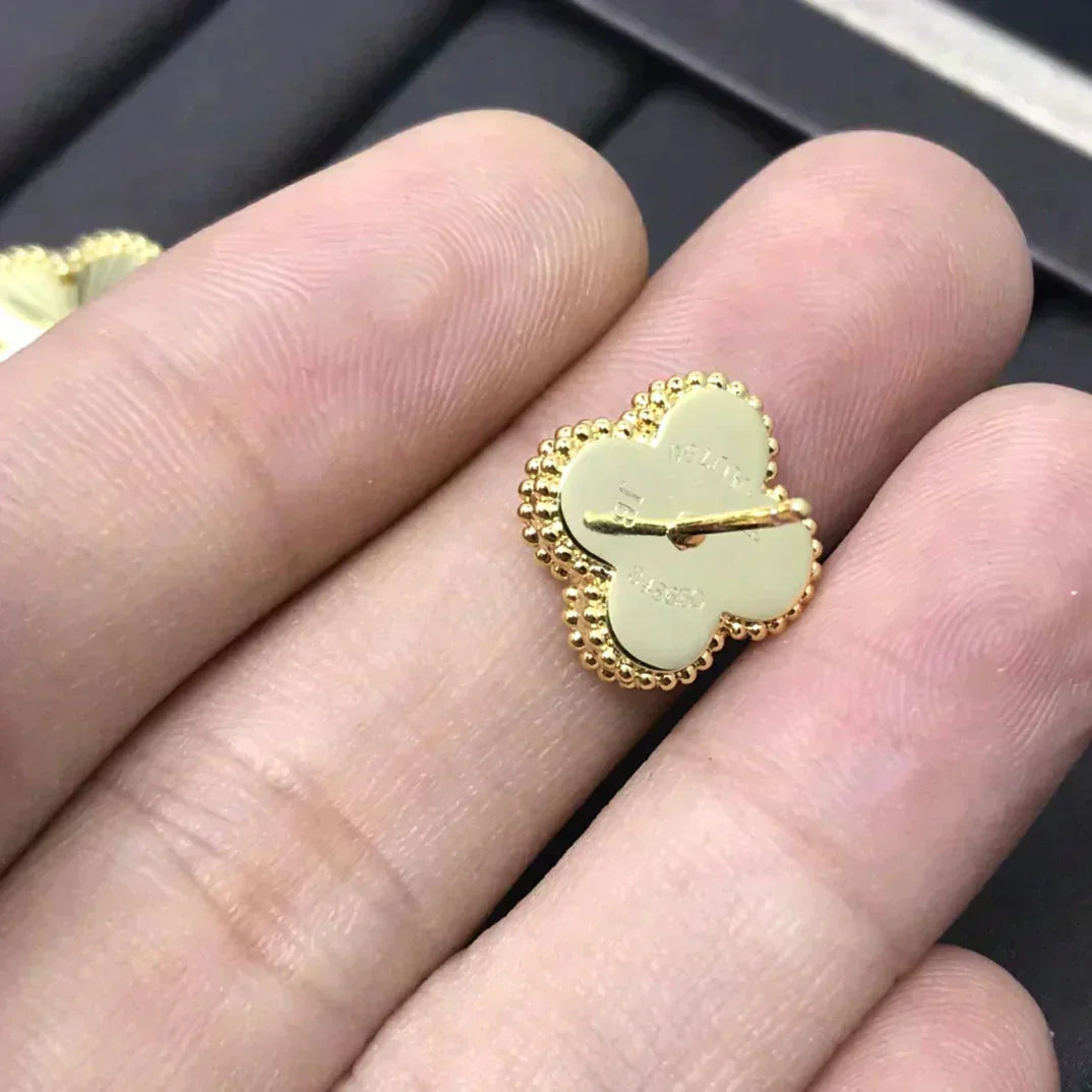 [Luxery]CLOVER MINI 9.5MM LASER EARRINGS