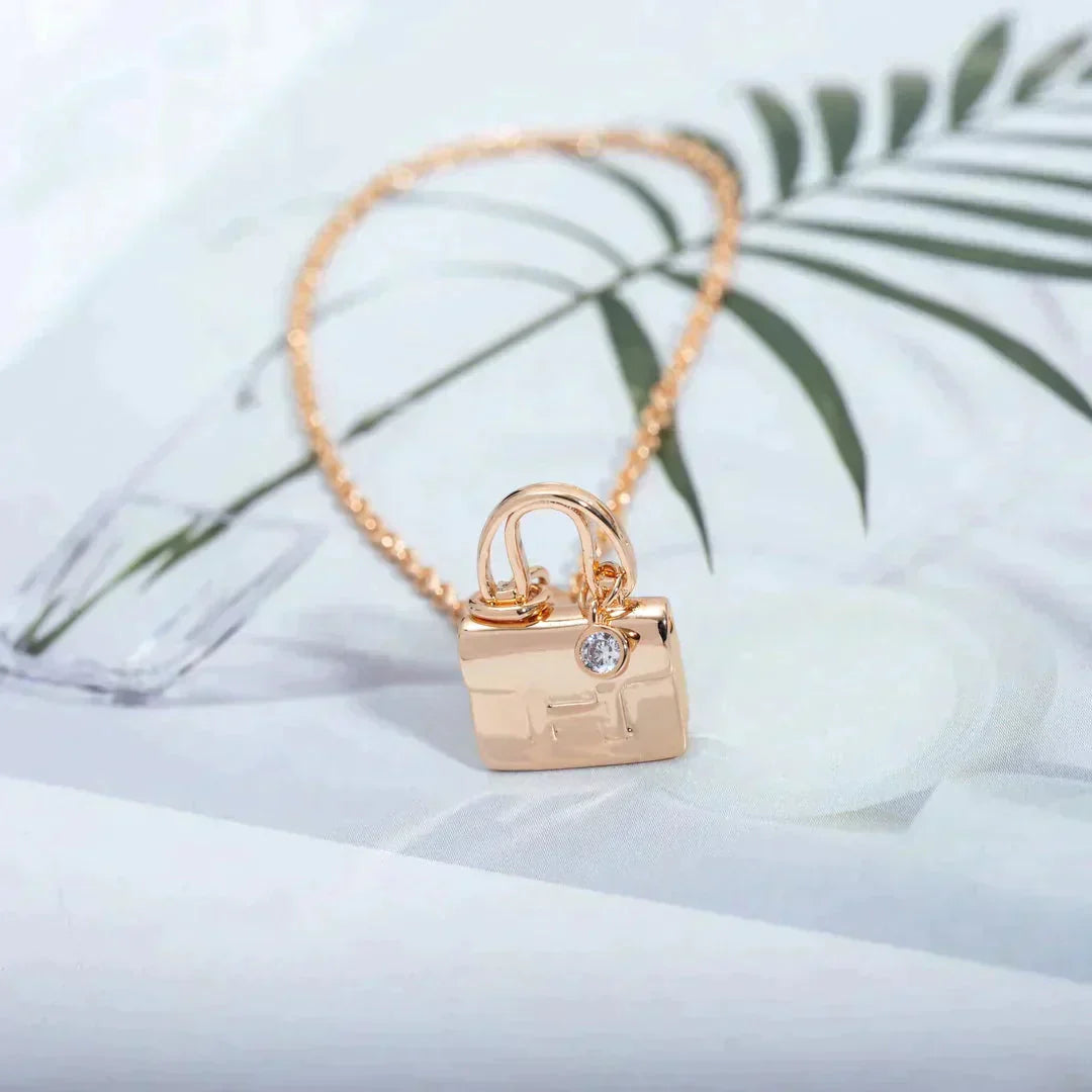 [Luxery]AMULETTE PEDANT ROSE GOLD NECKLACE