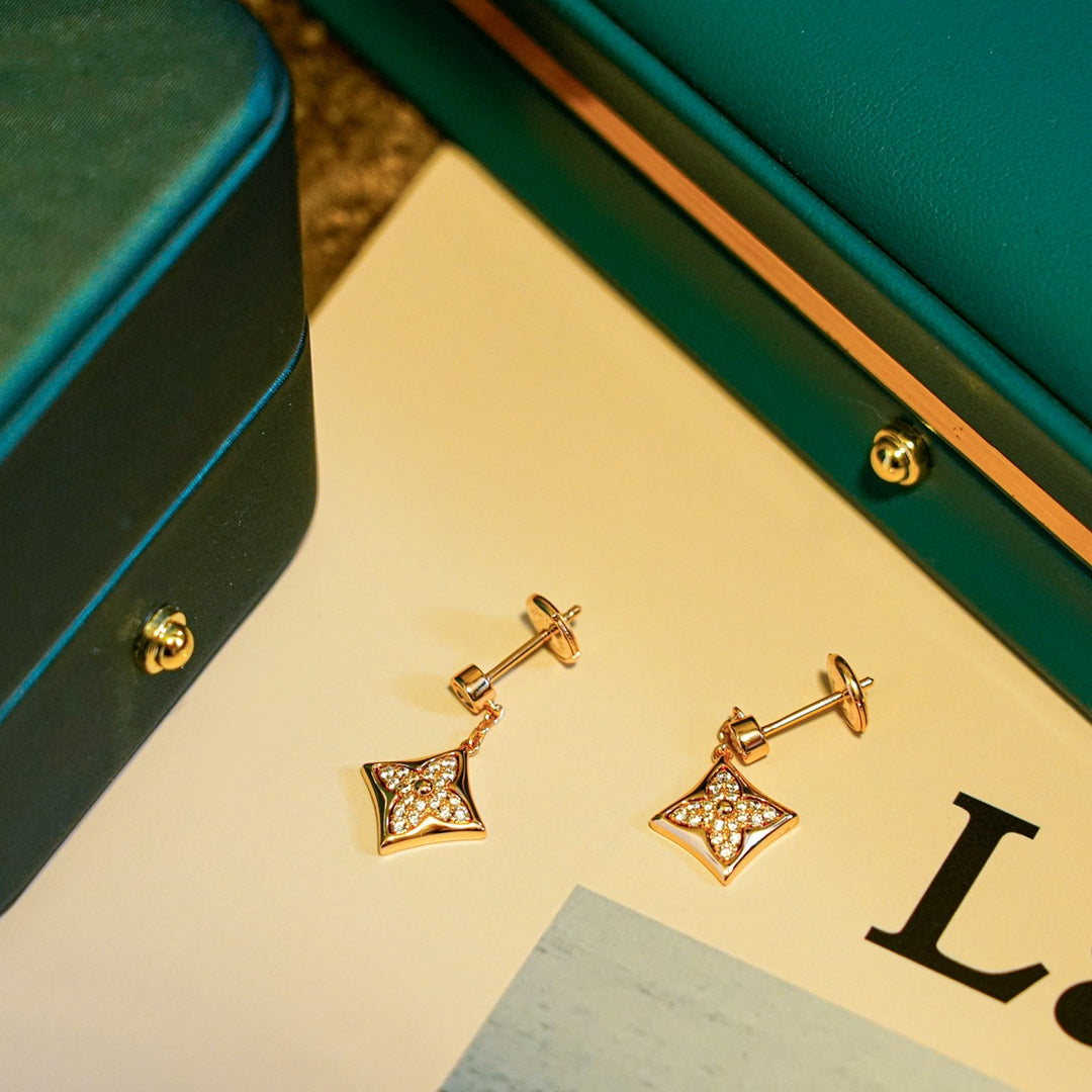 [Luxery]STAR DIAMONDS EARRINGS GOLD