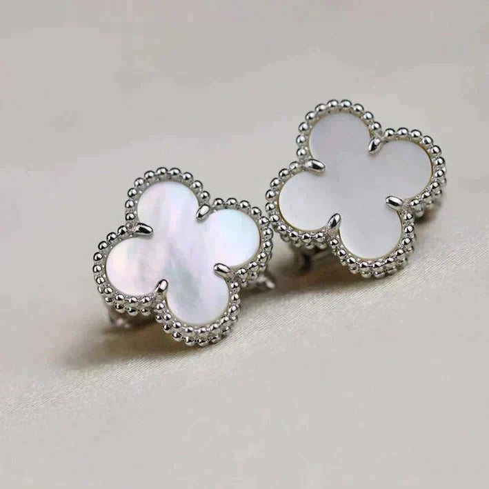 [Luxery]CLOVER MEDIUM 1 MOTIFS  WHITE MOP EARRINGS SILVER