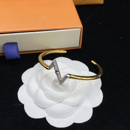 [Luxery]VOLTE UPSITE DOWN DIAMOND GOLD OPEN BRACELET