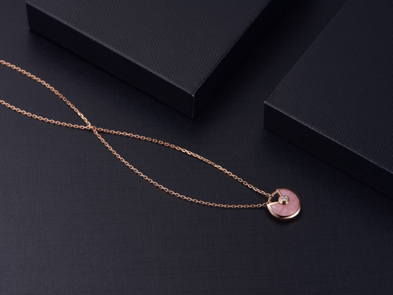[Luxery]AMULETTE ROSE GOLD PINK MOP NECKLACE
