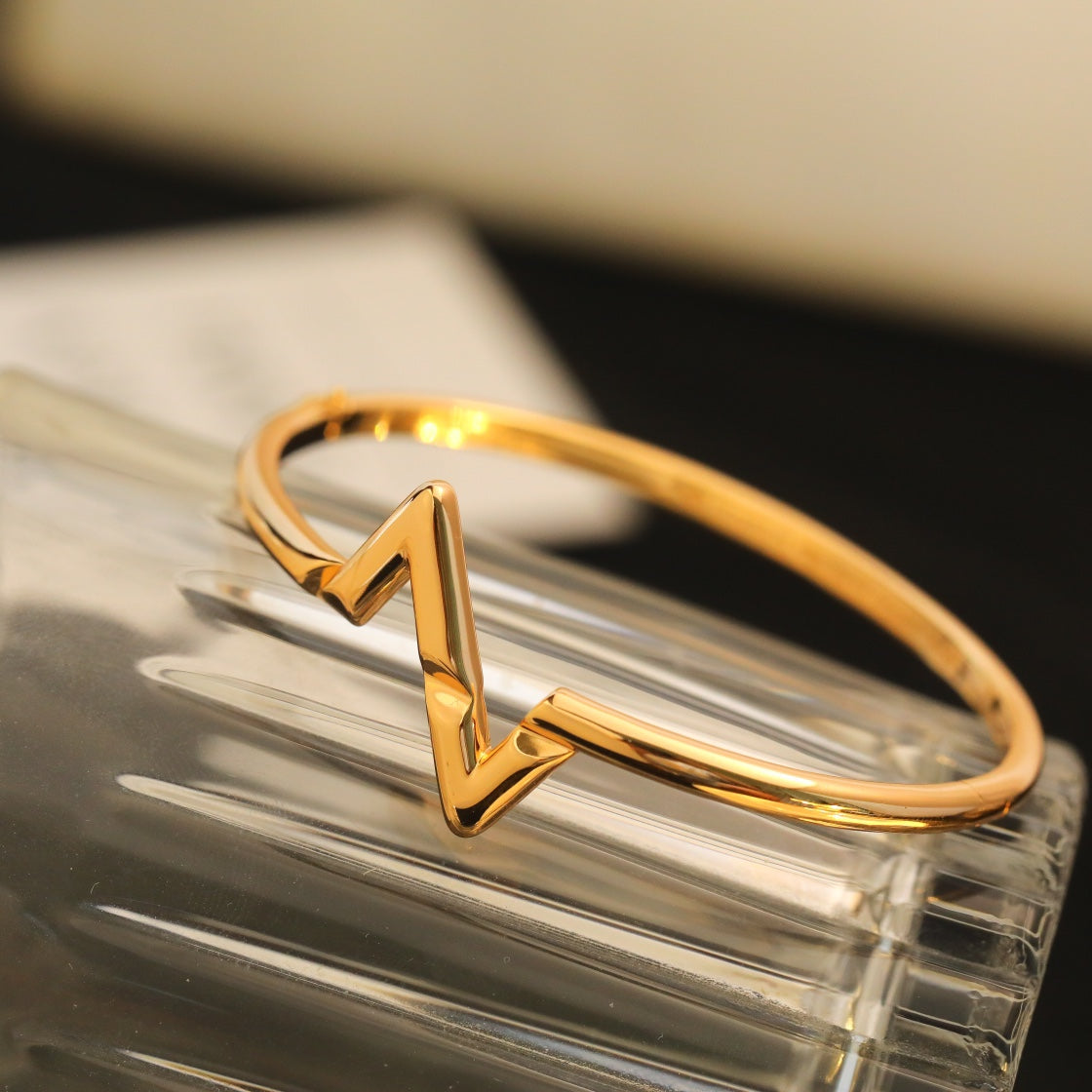 [Luxery]VOLTE UPSITE DOWN BRACELET