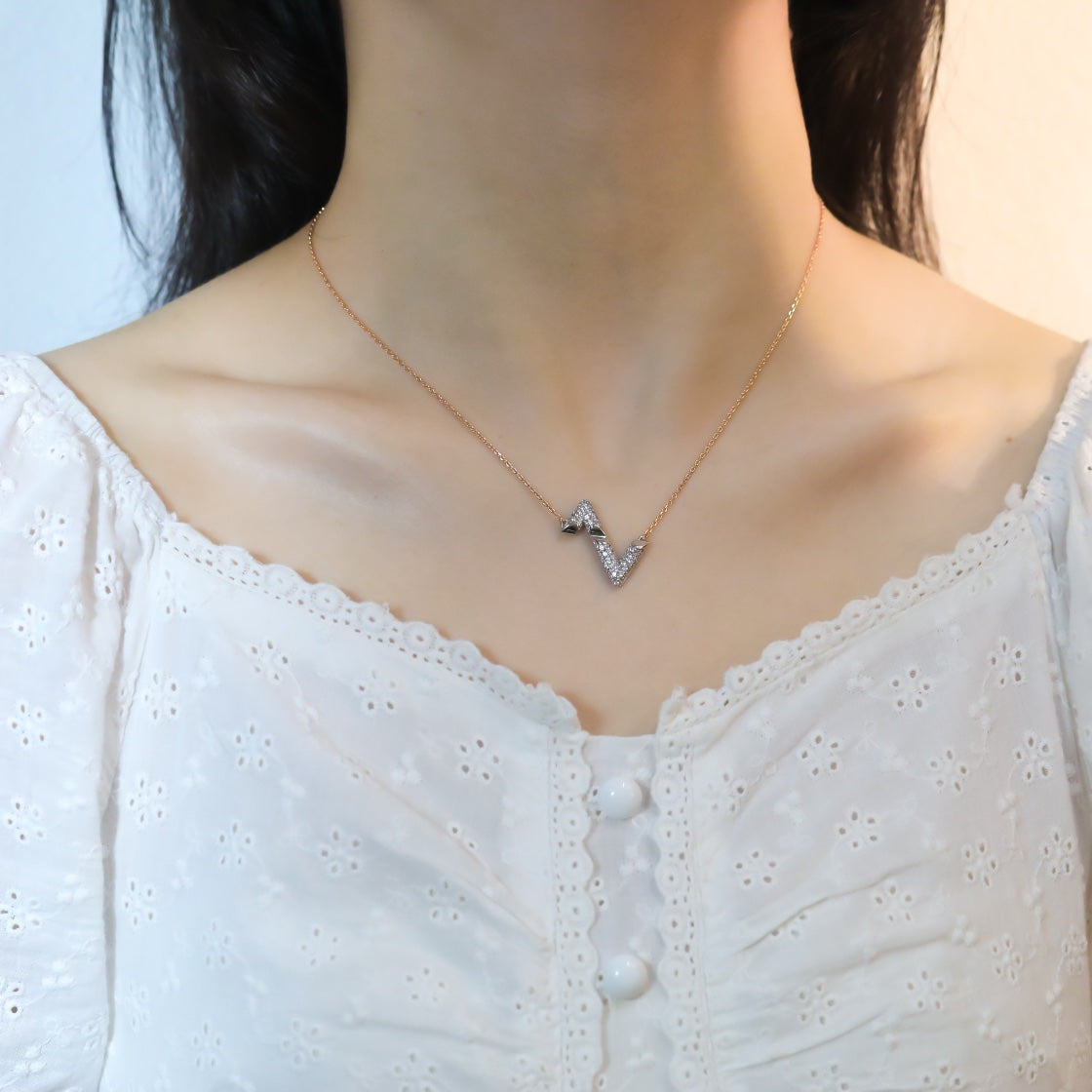 [Luxery]VOLT SILVER DIAMOND PEDANT NECKLACE