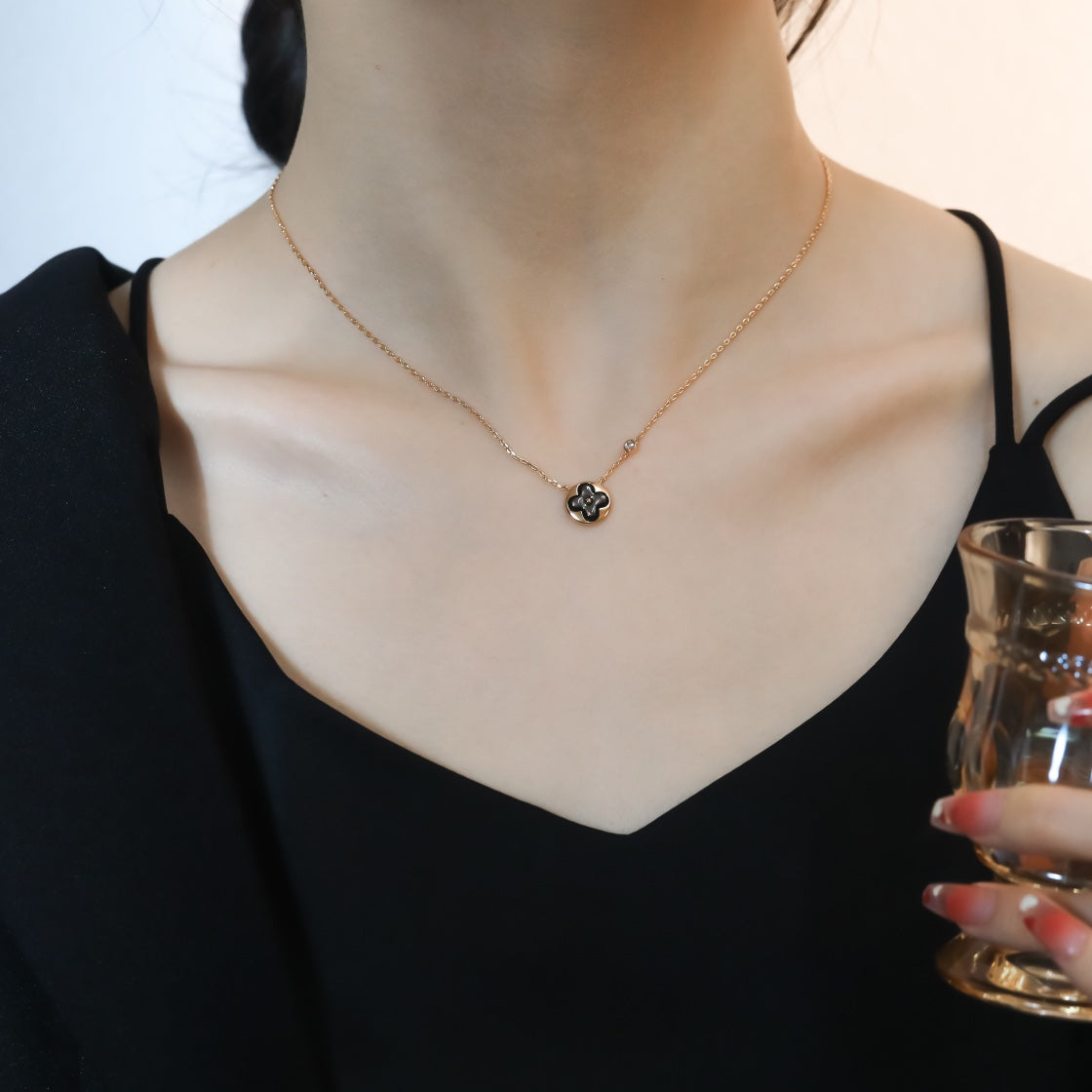 [Luxery]SUN PEDANT PINK GOLD 1 DIAMOND NECKLACE