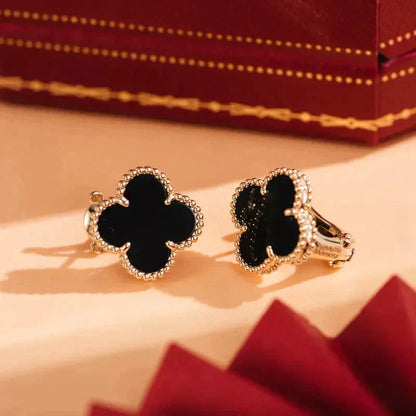 [Luxery]CLOVER MEDIUM 1 MOTIFS  ONYX STUD EARRINGS