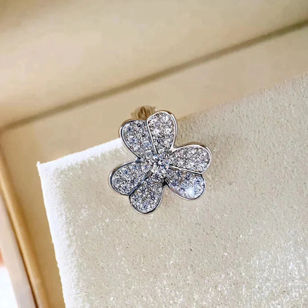 [Luxery]CLOVER COMOS DIAMOND EARRINGS SILVER
