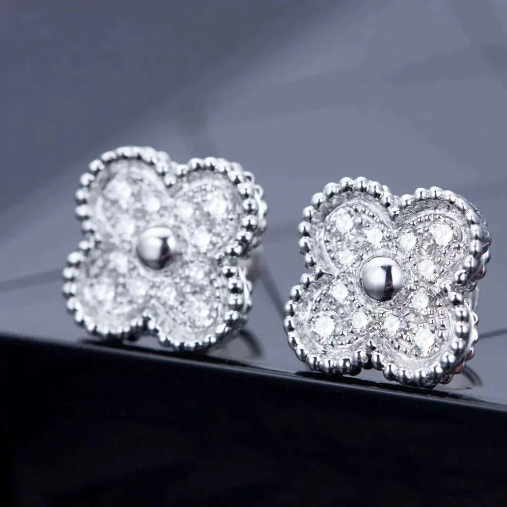 [Luxery]CLOVER 1 MOTIFS DIAMOND STUD EARRINGS SILVER
