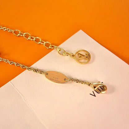 [Luxery]LOGO STAR MOTIF GOLD BRACELET