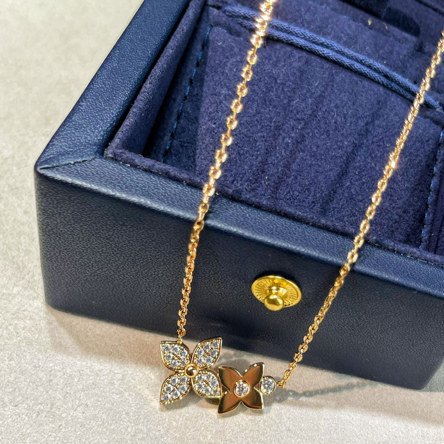 [Luxery]STAR BLOSSOM NECKLACE PINK GOLD DIAMONDS