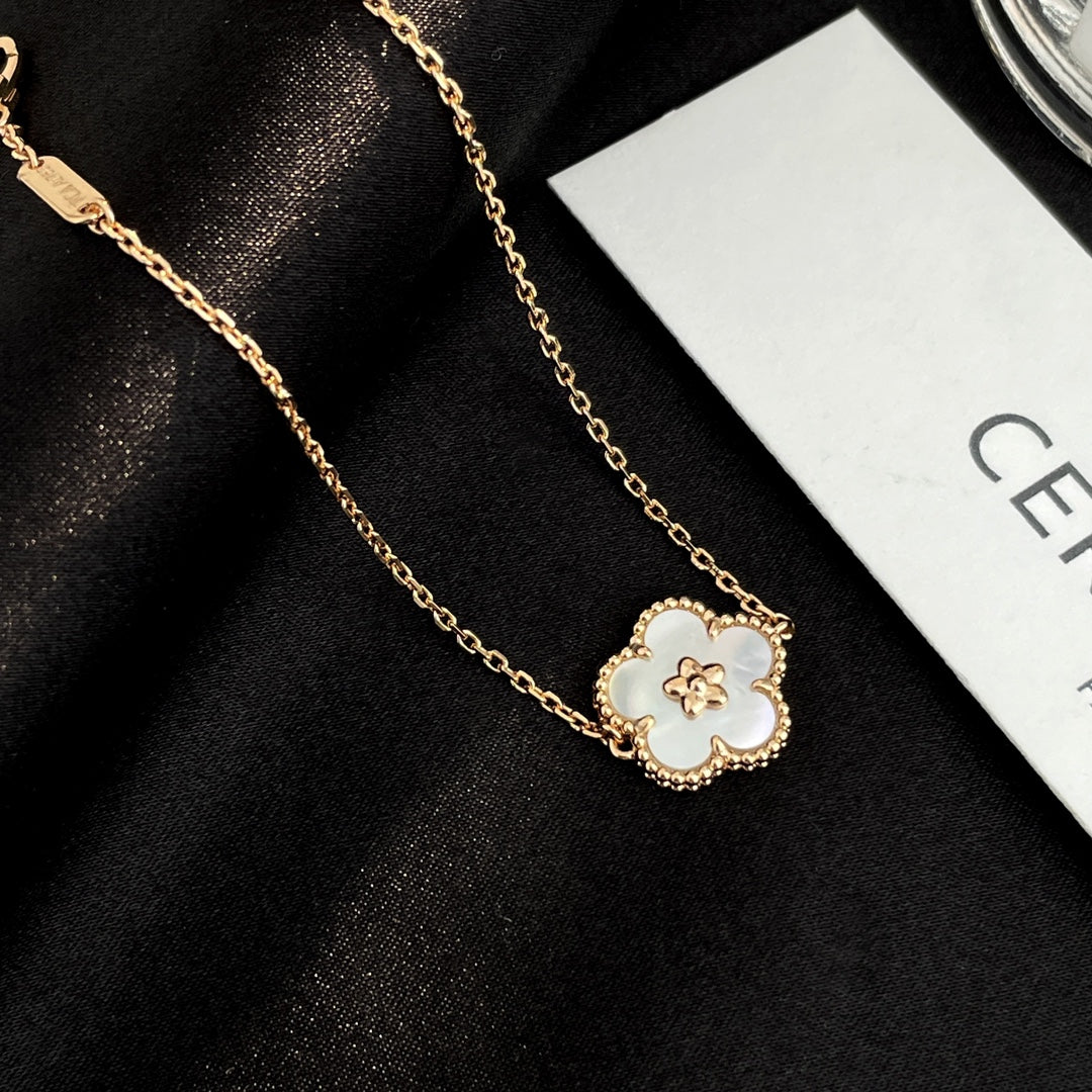 [Luxery]LUCKY SPRING ROSE GOLD MOP BRACELET