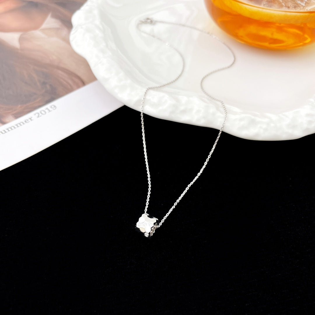 [Luxery]BEE MINI PEDANT DIAMOND NECKLACE