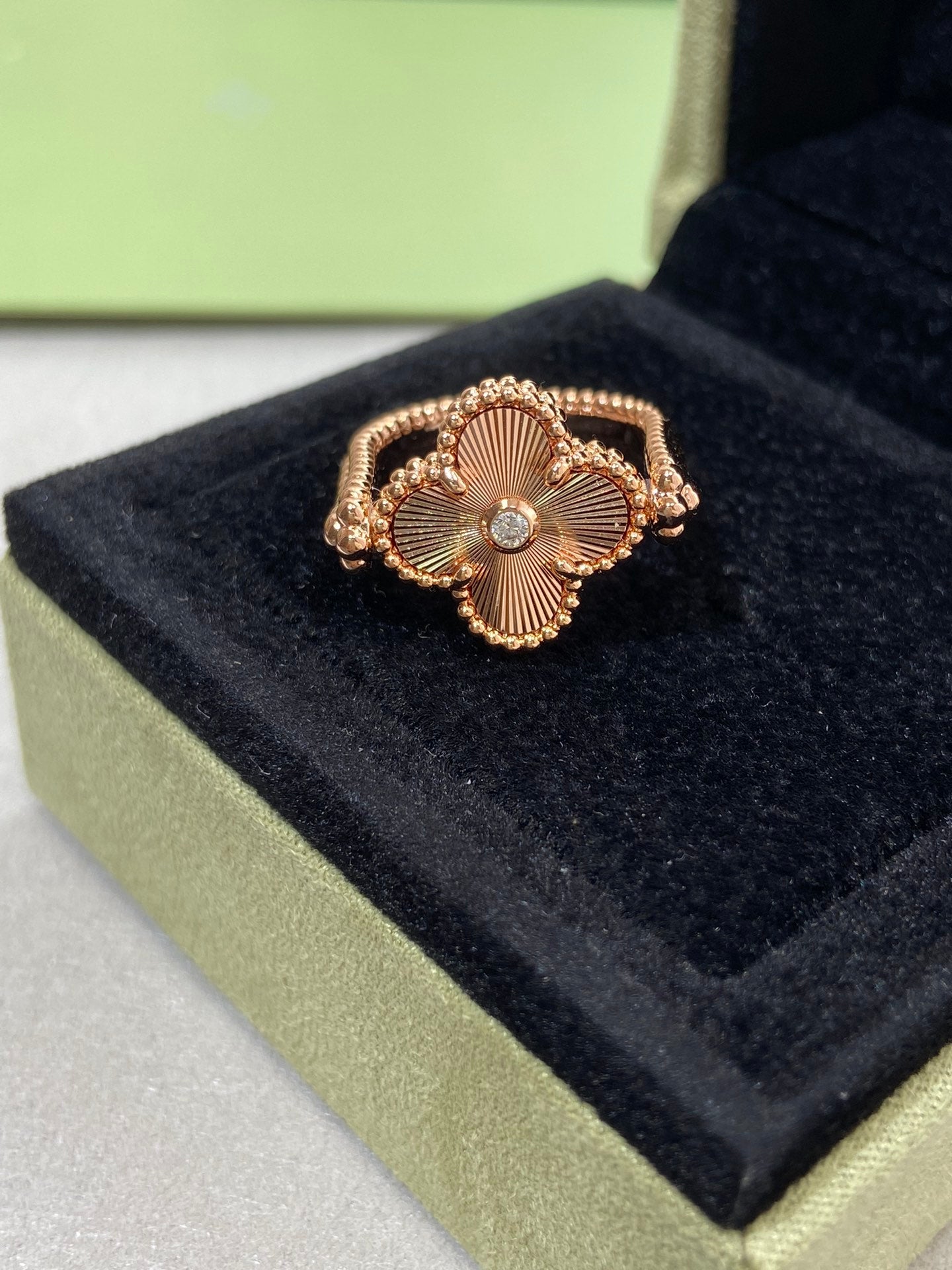 [Luxery]CLOVER RIVERSIBLE ROSE GOLD RING