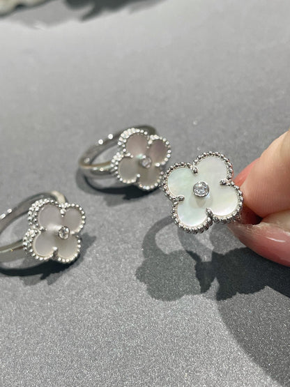 [Luxery]CLOVER SILVER MOP DIAMOND RING