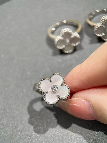 [Luxery]CLOVER SILVER MOP DIAMOND RING