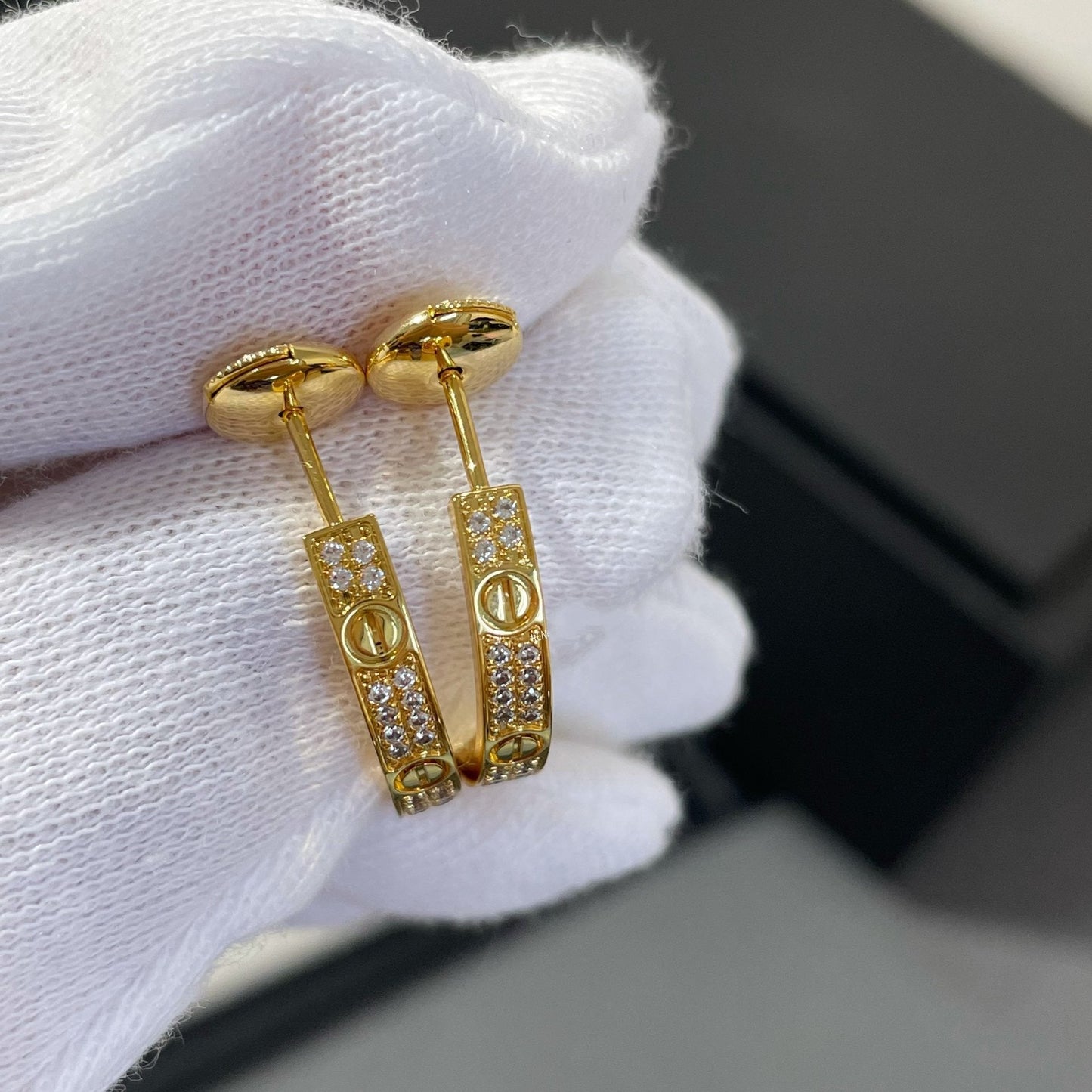 [Luxery]LOVE DIAMOND GOLD HOOP EARRINGS