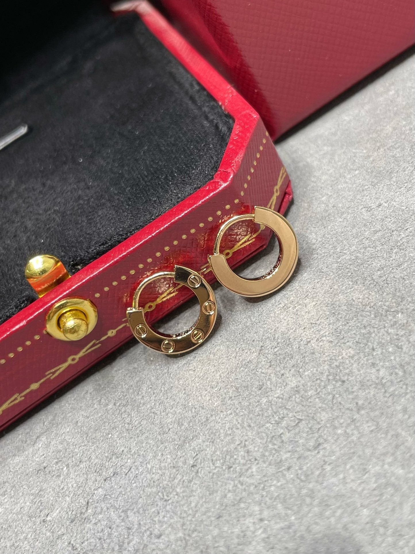 [Luxery]LOVE MINI EARRINGS