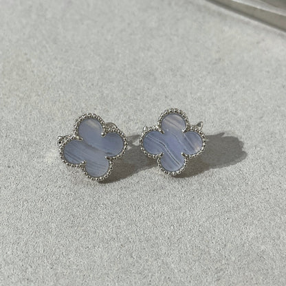 [Luxery]CLOVER CHALCEDONY SILVER STUD EARRINGS