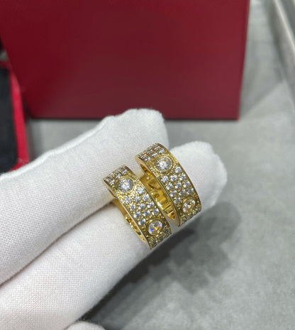 [Luxery]LOVE 5.5MM DIAMOND PAVED EARRINGS