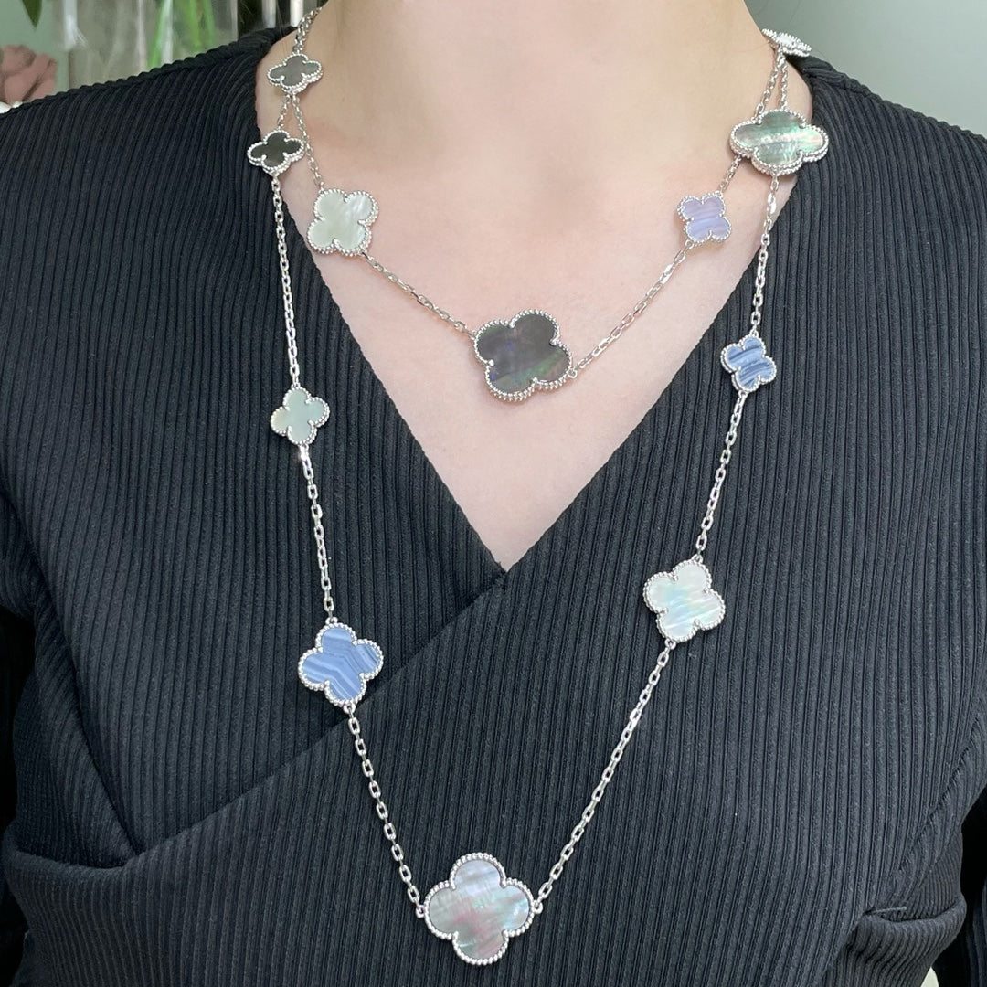 [Luxery]CLOVER 16 MOTIF CHALCEDONY MOP SILVER NECKLACE