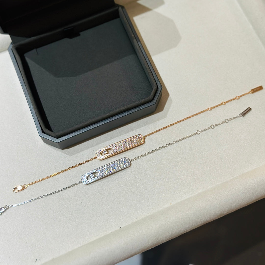 [Luxery]MOVE CLASSIQUE DIAMOND PAVED BRACELET