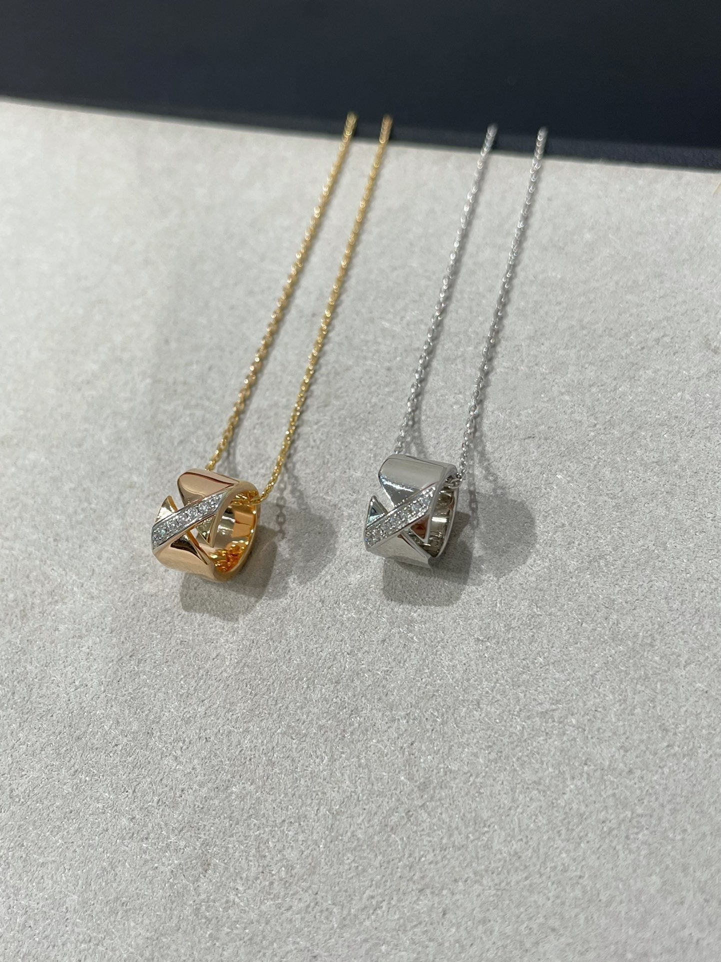 [Luxery]LIENS EVIDENCE DIAMOND NECKLACE