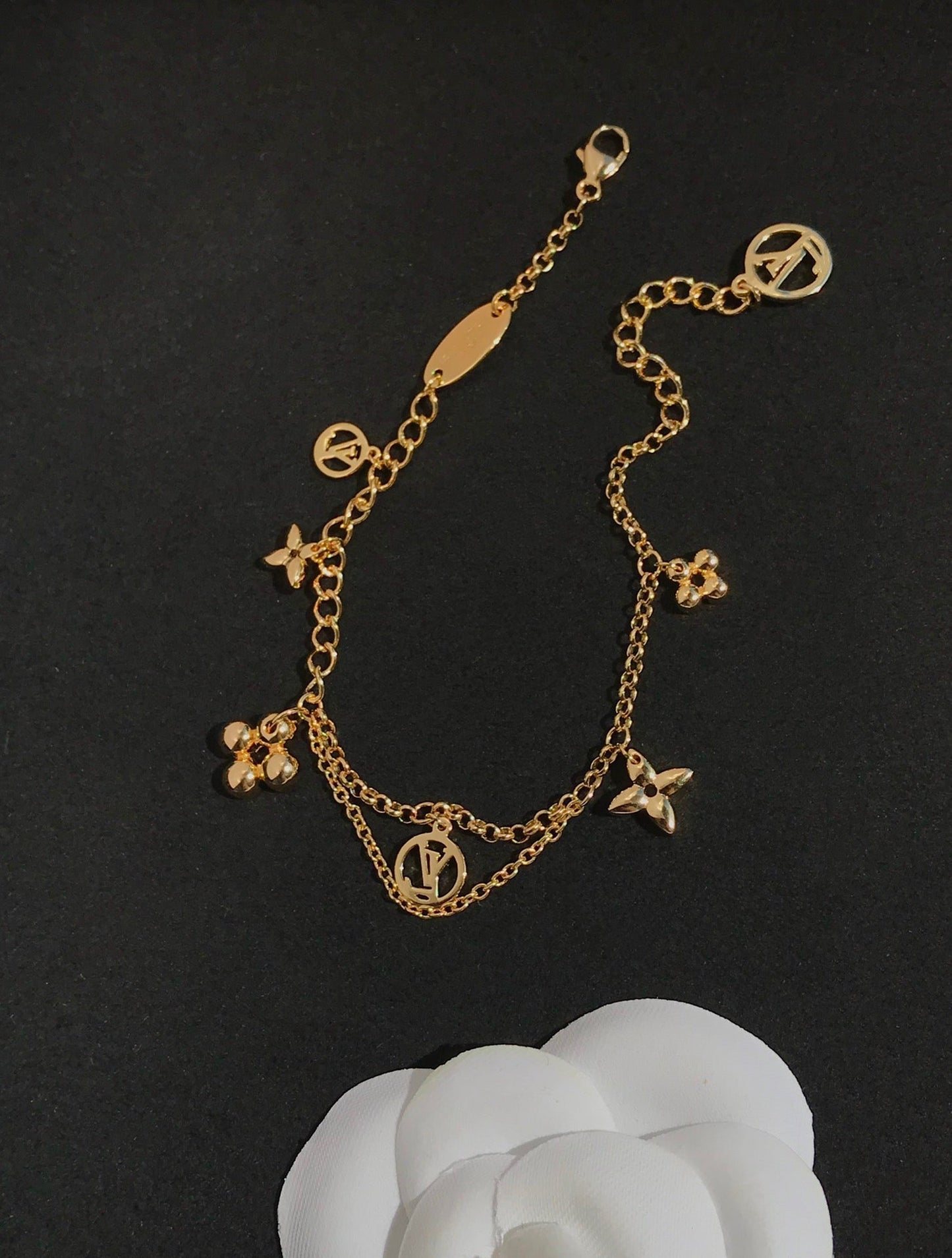 [Luxery]BLOOMING PINK GOLD MOP BRACELET