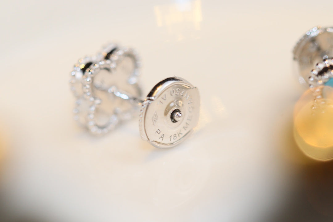 [Luxery]CLOVER MINI TURQUOISE SILVER STUD EARRINGS