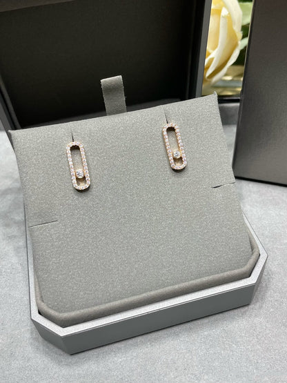 [Luxery]MOVE UNO STUD DIAMOND PAVED EARRINGS