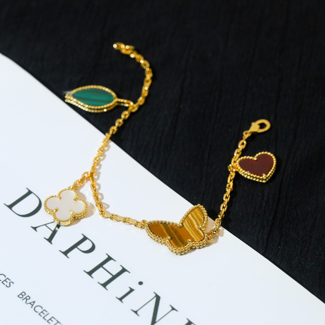 [Luxery]LUCKY SPRING 5 MOTIF GOLD BRACELET