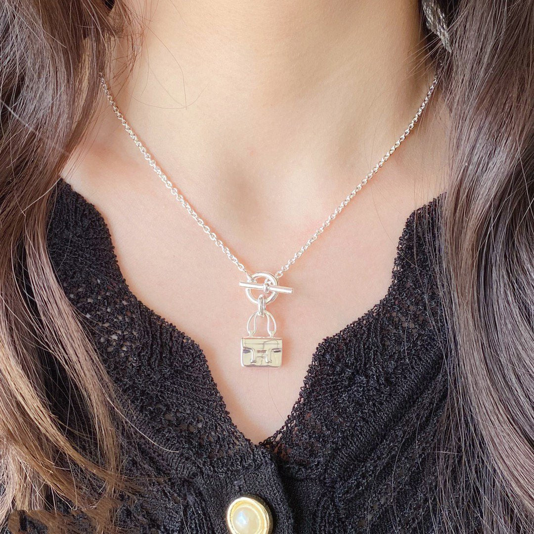 [Luxery]CONSTANCE PEDANT SILVER NECKLACE