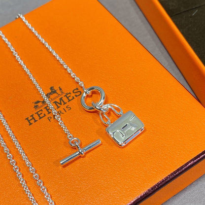 [Luxery]CONSTANCE PEDANT SILVER NECKLACE