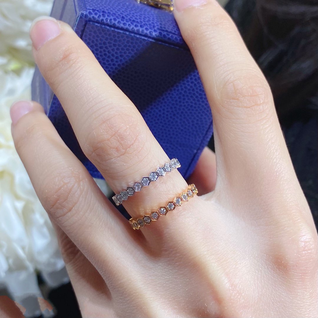 [Luxery]BEE LOVE DIAMOND PAVED SMALL RING