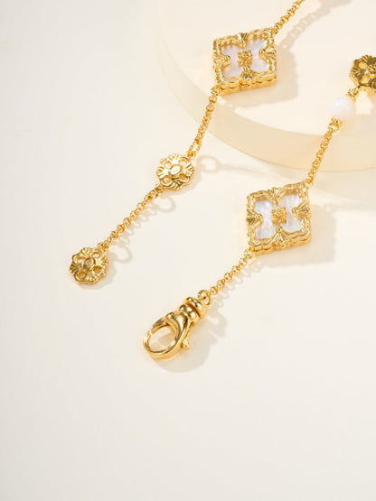 [Luxery]B.C.L ENAMELED Three-Flower Bracelet£¨Trumpet)