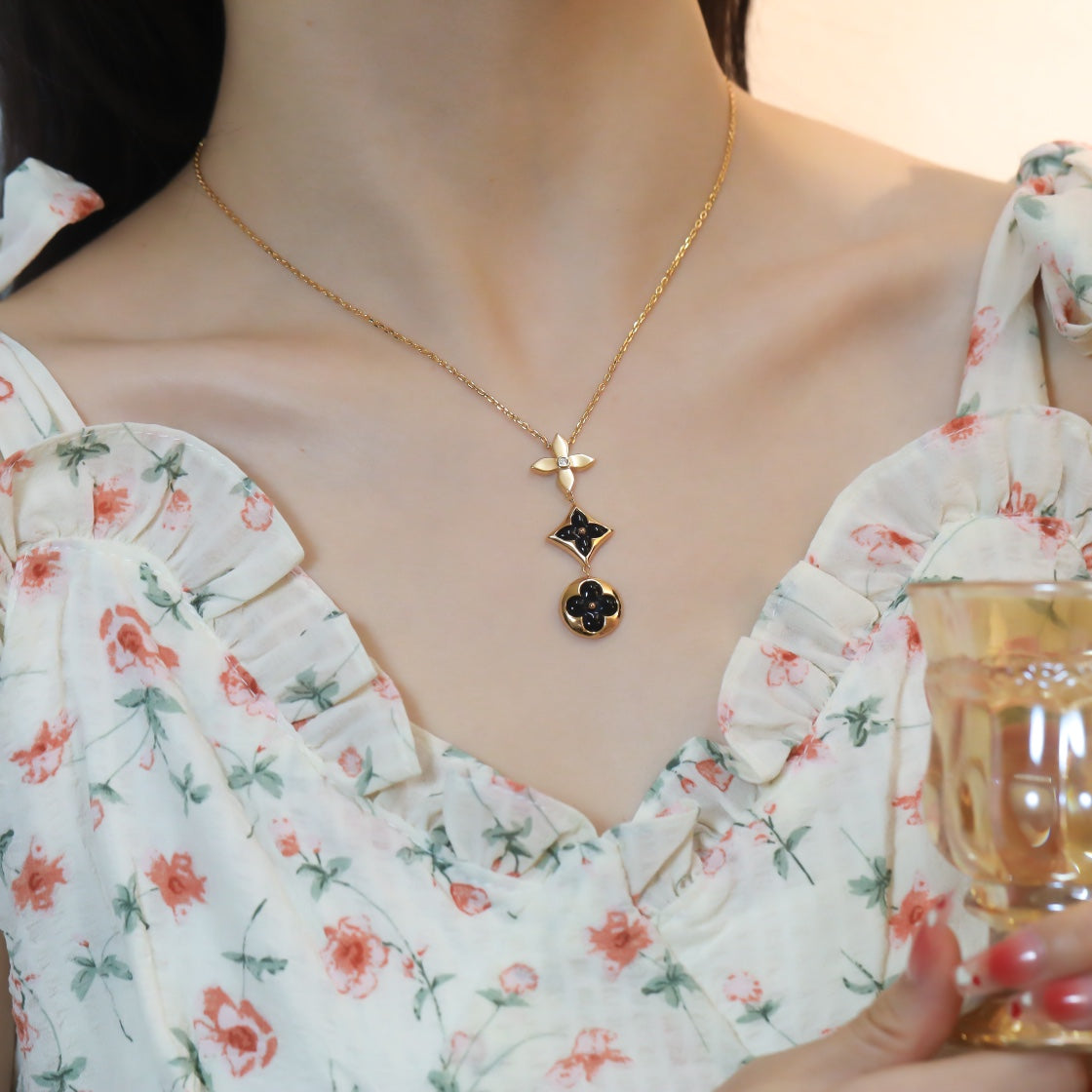 [Luxery]STAR AND SUN ONYX PINK GOLD NECKLACE
