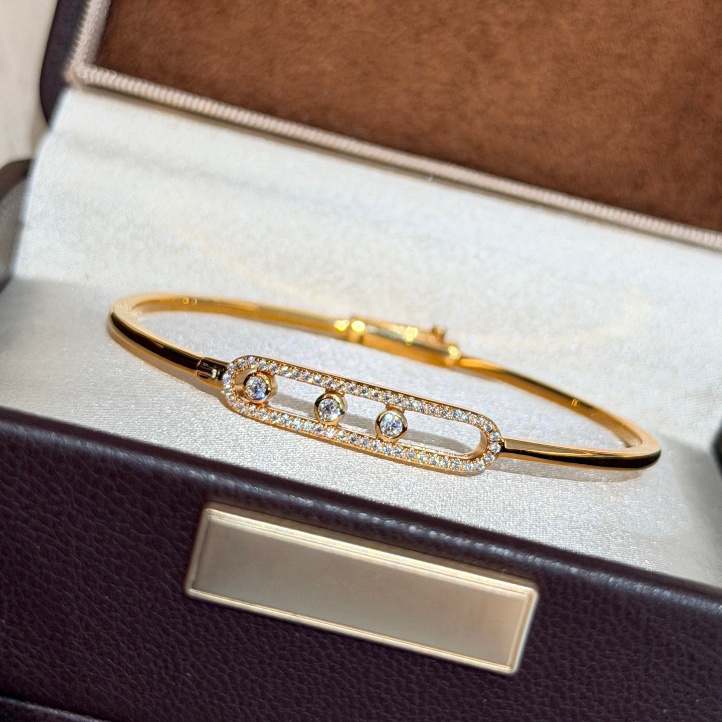 [Luxery]Move Pavé Diamond Bangle Bracelet M