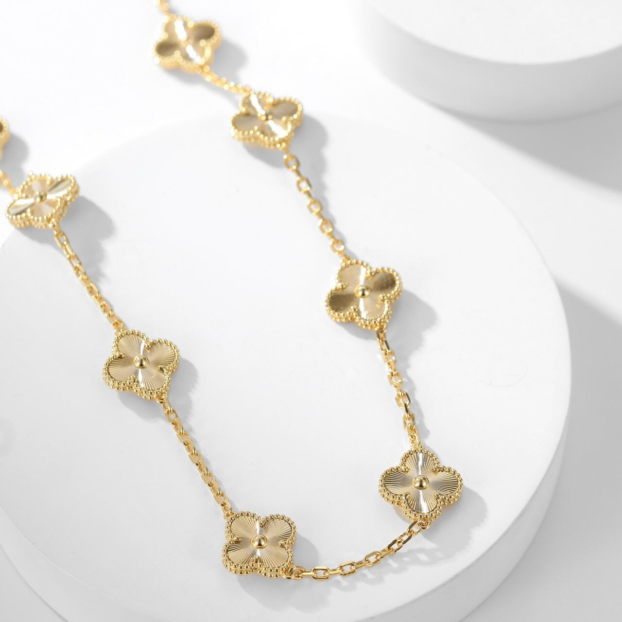 [Luxery]CLOVER 10 MOTIFS LASER NECKLACE