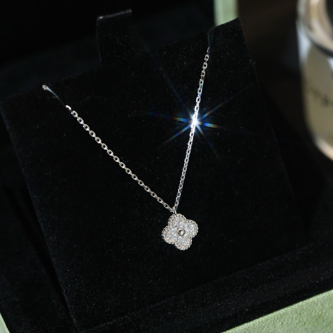 [Luxery]CLOVER MINI 9.5MM PENDANT DIAMOND NECKLACE