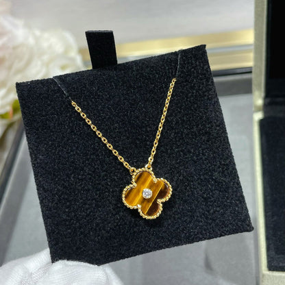[Luxery]CLOVER 15MM DIAMOND AND YELLOW TIGER'S EYE AGATE necklace